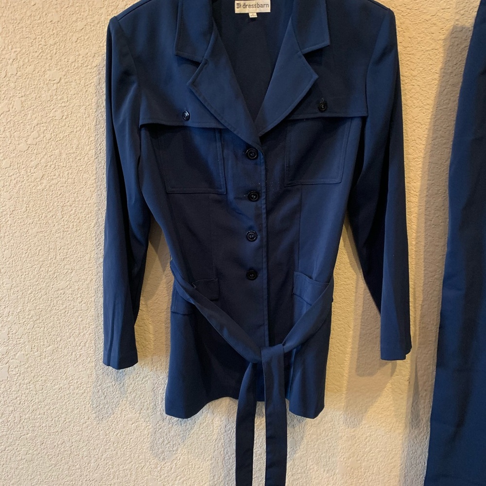 Dress Barn Vintage Navy Blue suit. EUC. Size 12. - Picture 2 of 10